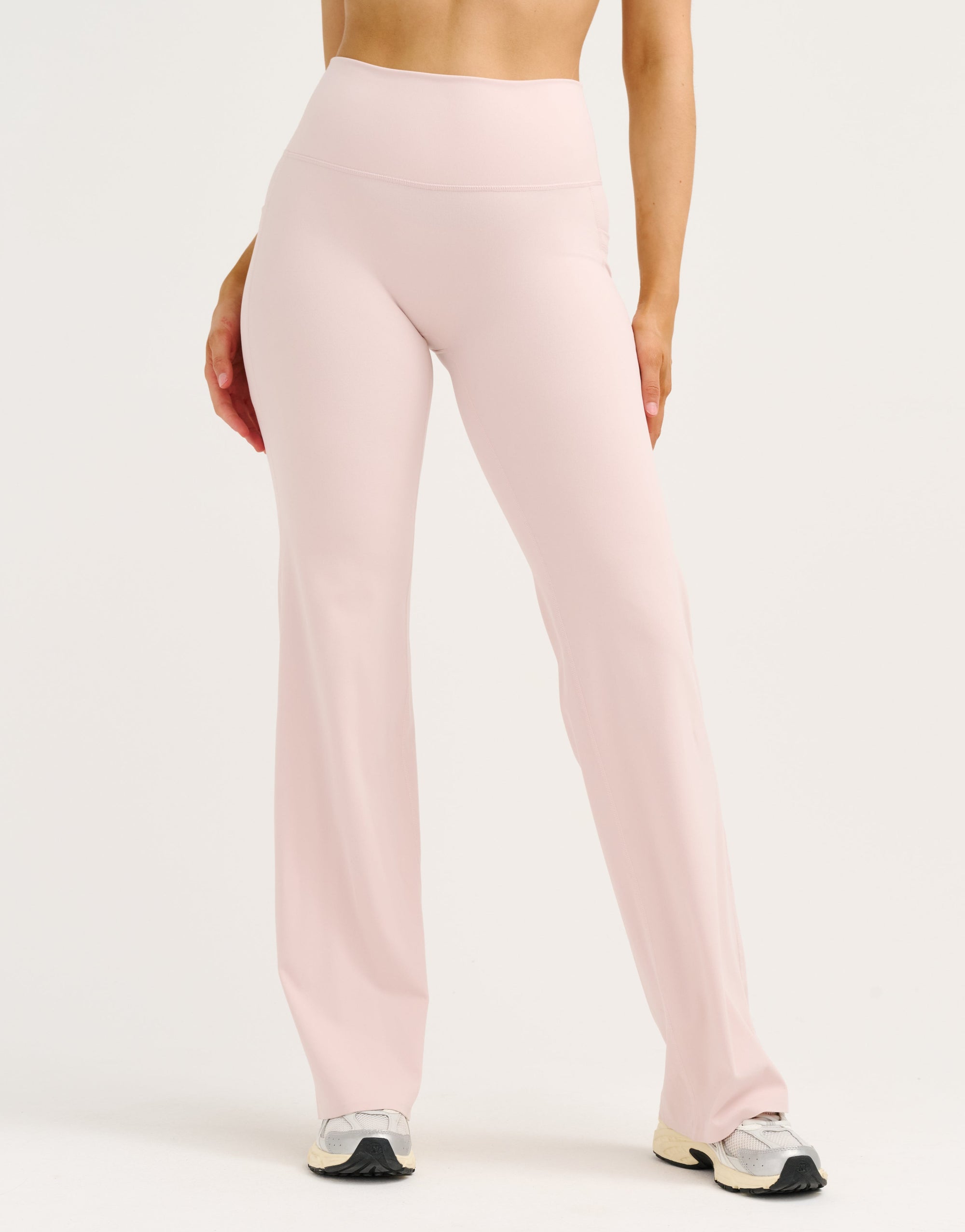 Lycra Invisible Scrunch Straight Leg Pant - Mauve