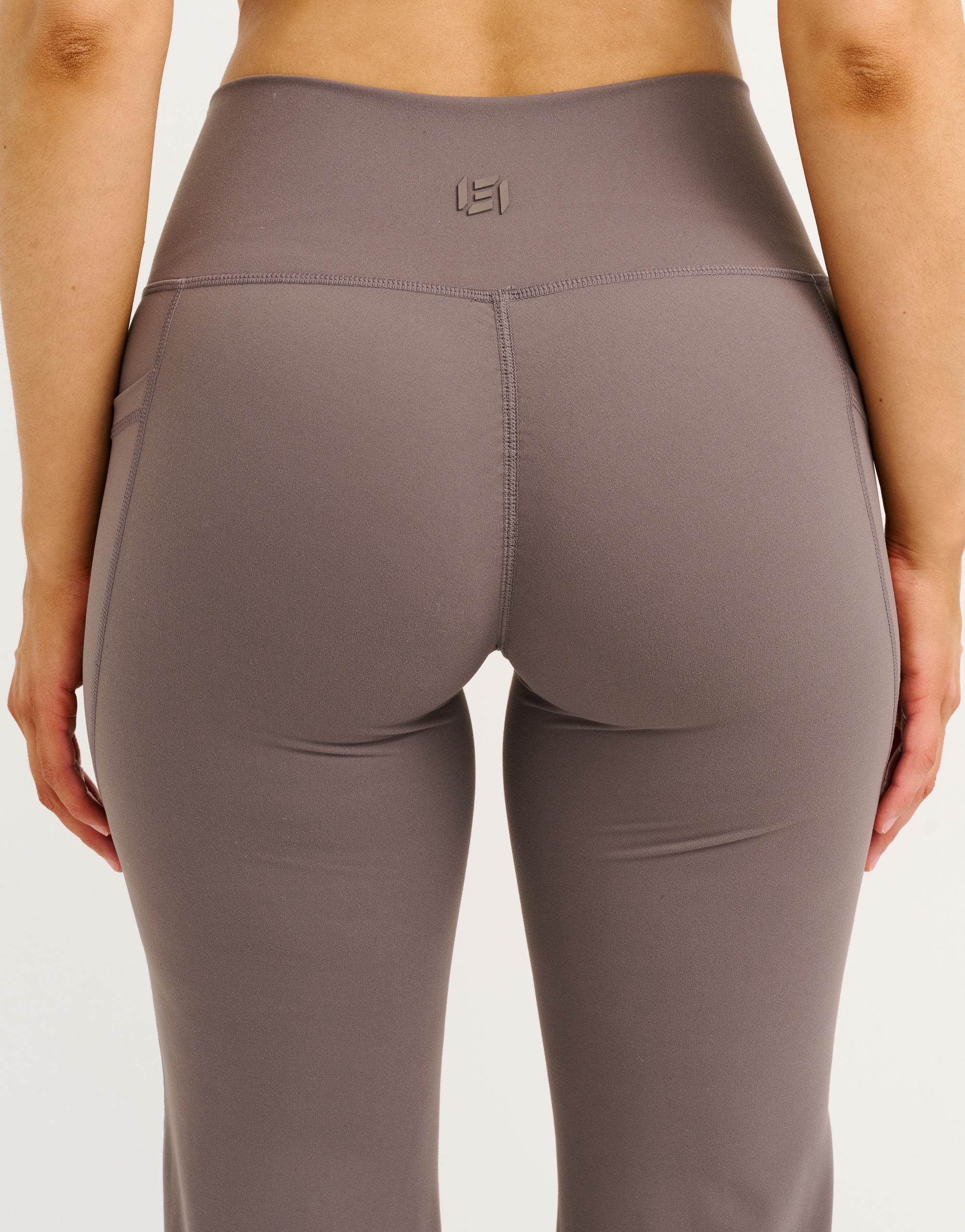 Lycra Invisible Scrunch Straight Leg Pant - Slate Grey