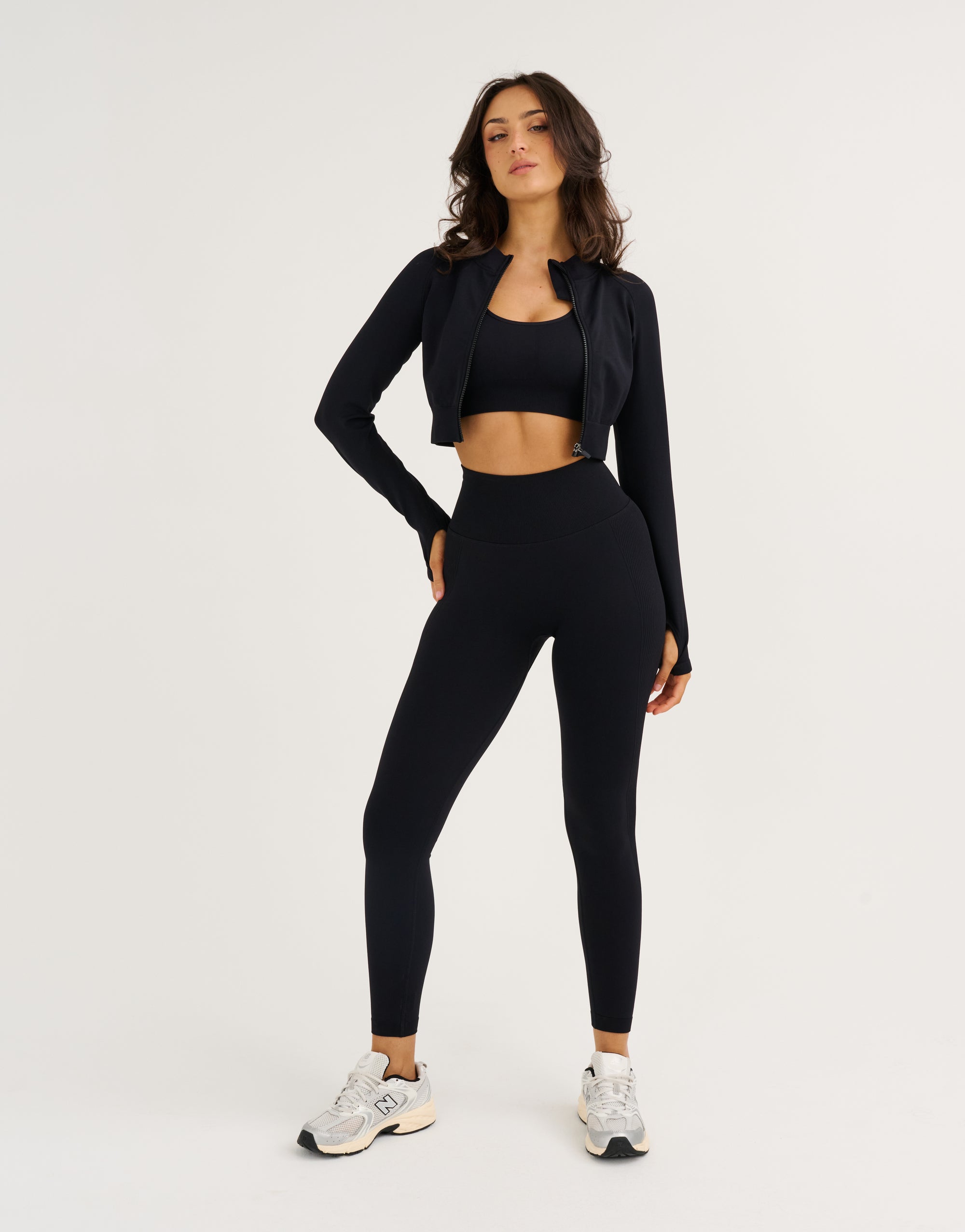 Arise Essential Zip-Up Long Sleeve - Stealth Black