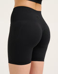 Tempo Pulse Shorts - Phantom Black
