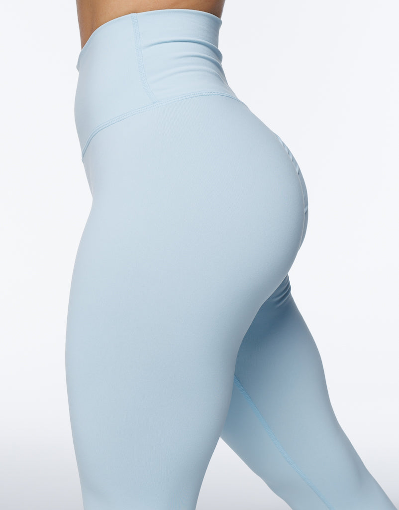 ECHT - ECHT Blue Scrunch Leggings on Designer Wardrobe