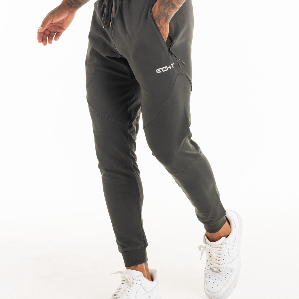Echt Tapered Joggers Pirate Black