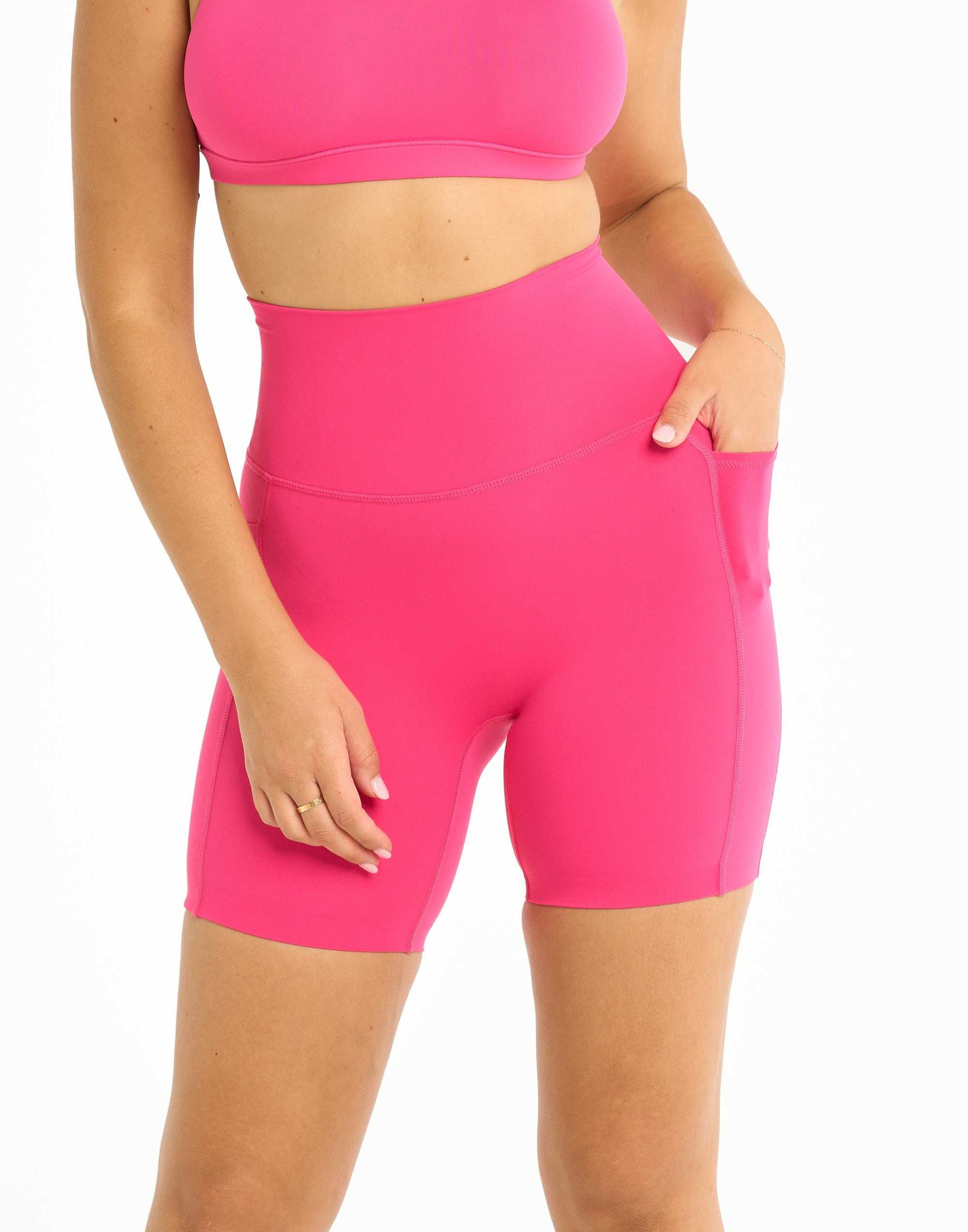Air High Waisted Pocket Shorts 6" - Pink