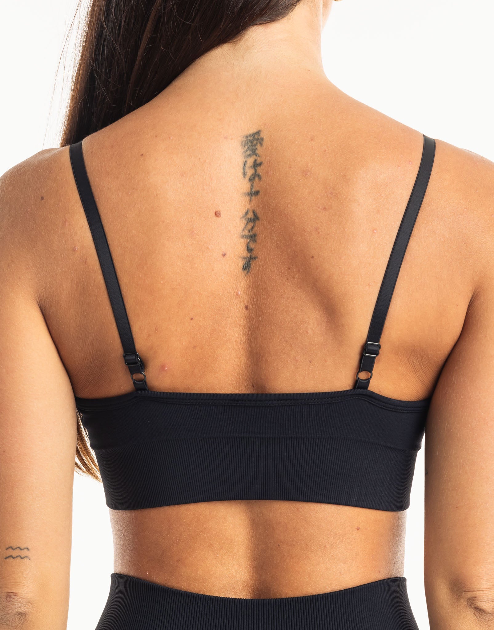 Supreme Seamless Sports Bra - Midnight Black