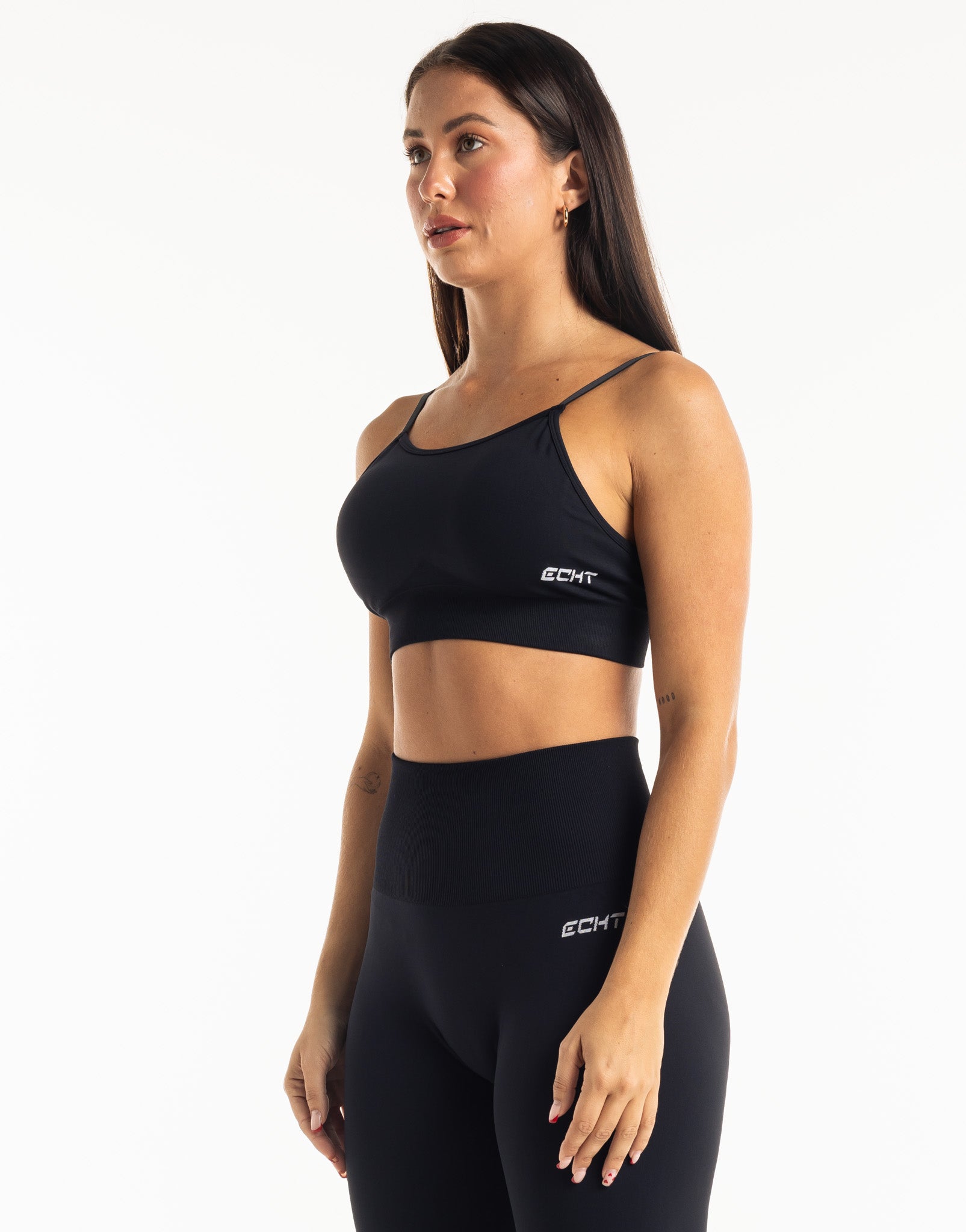 Supreme Seamless Sports Bra - Midnight Black