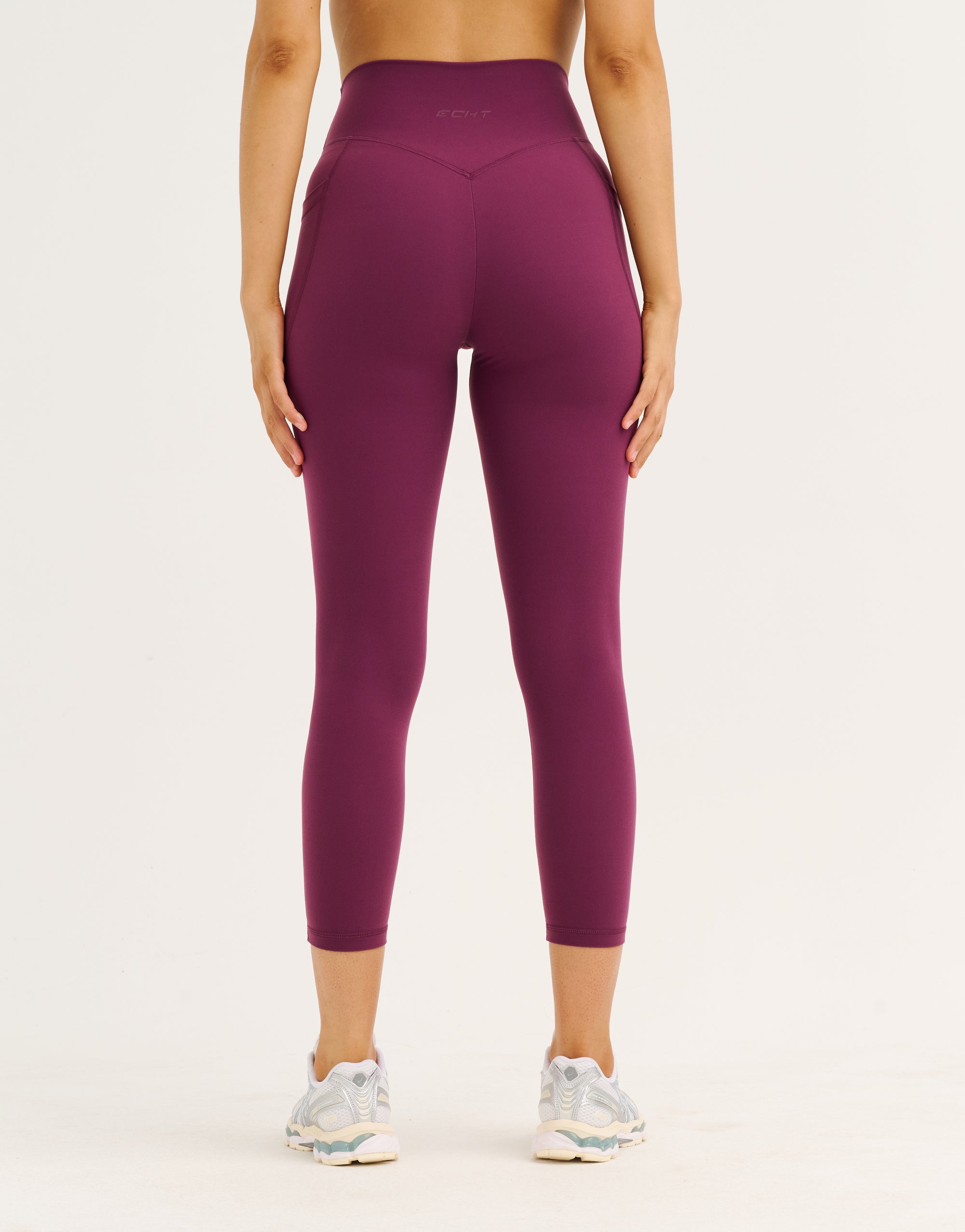 Ascend Pocket Leggings 23" - Blackberry