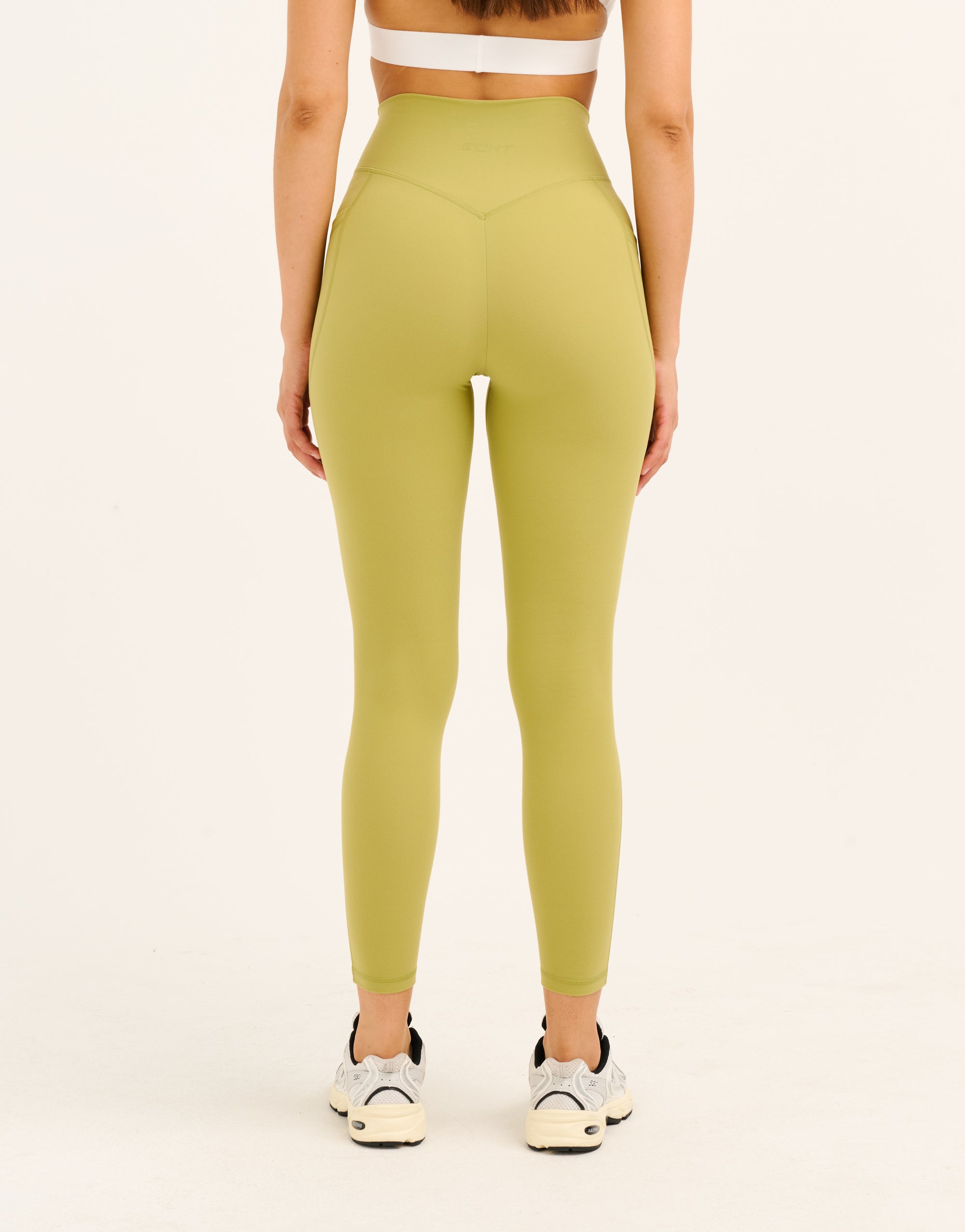 Ascend Pocket Leggings 25" - Olive