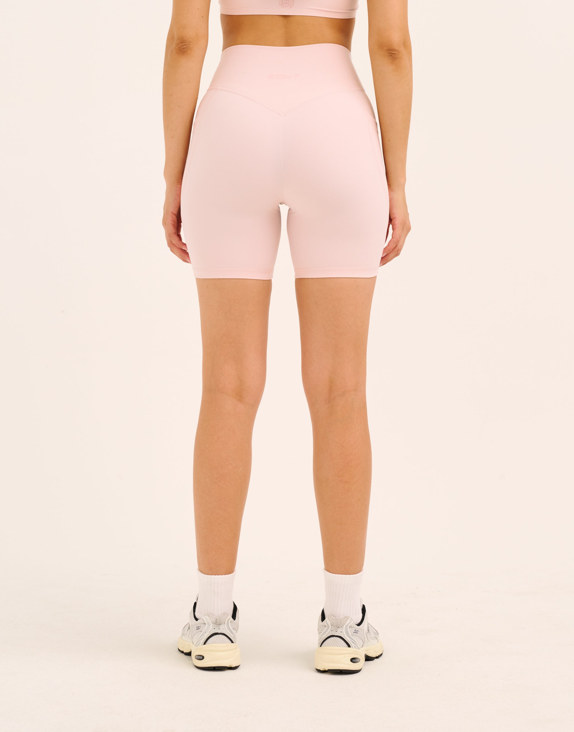 Ascend Pocket Shorts 6" - Mauve