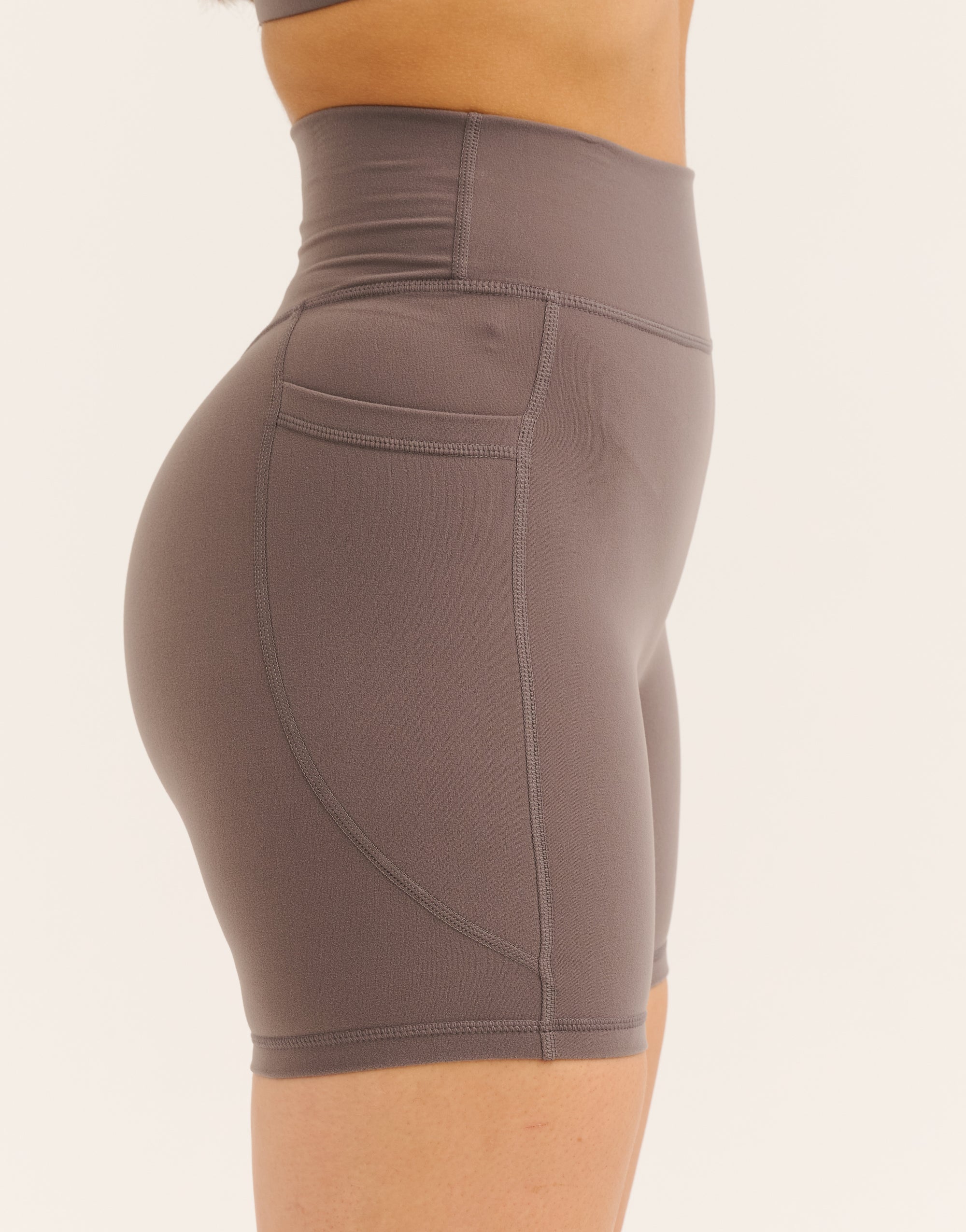 Ascend Pocket Shorts 6" - Slate Grey