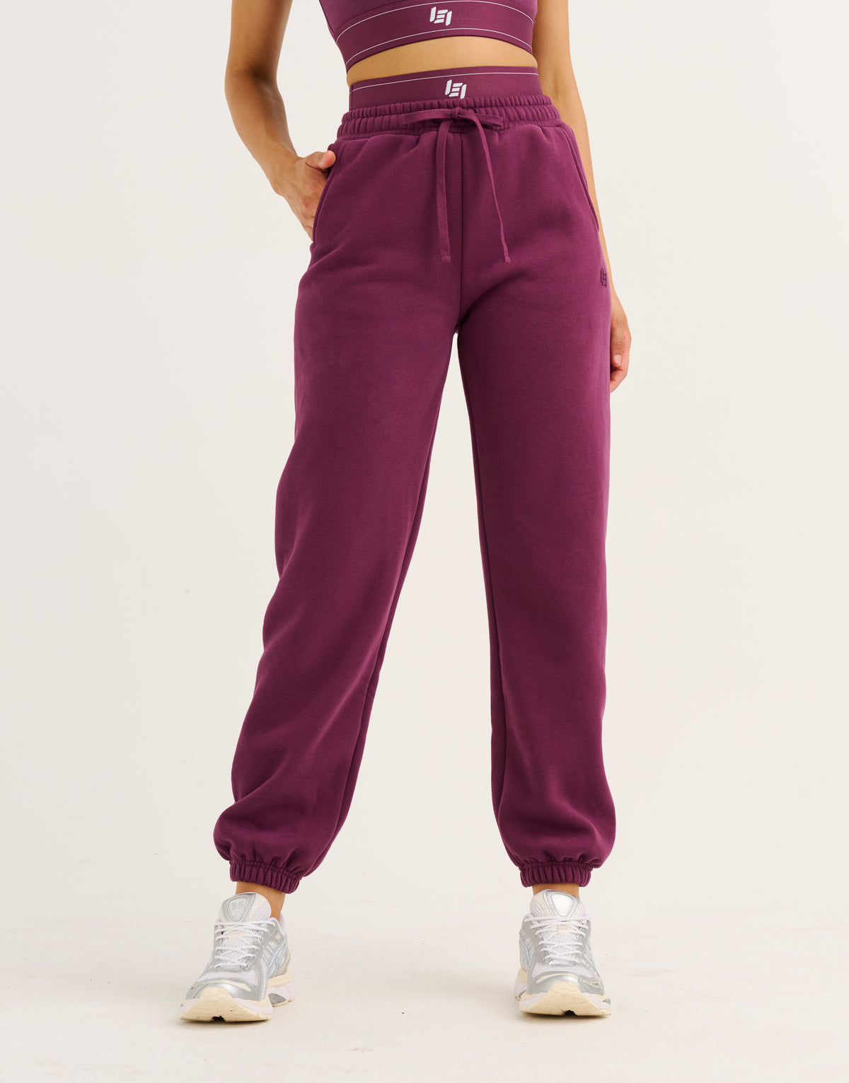 Elemental Layered Jogger Sweatpants - Blackberry
