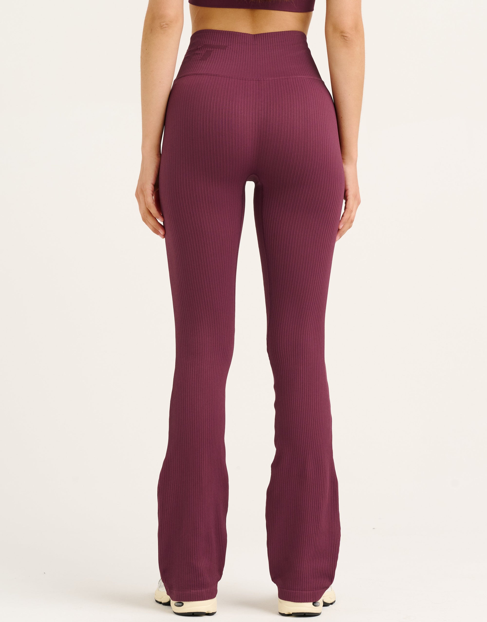 Arise Comfort Flare Leggings V2 - Blackberry