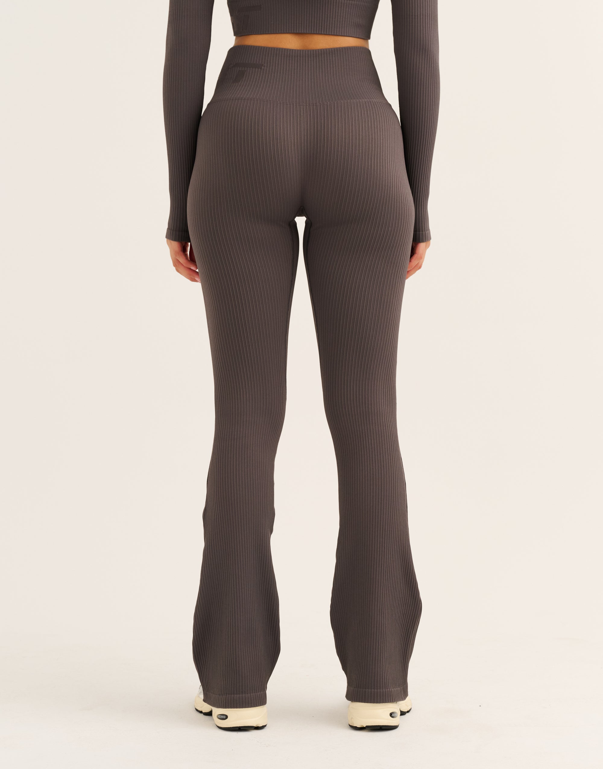 Arise Comfort Flare Leggings V2 - Slate Grey