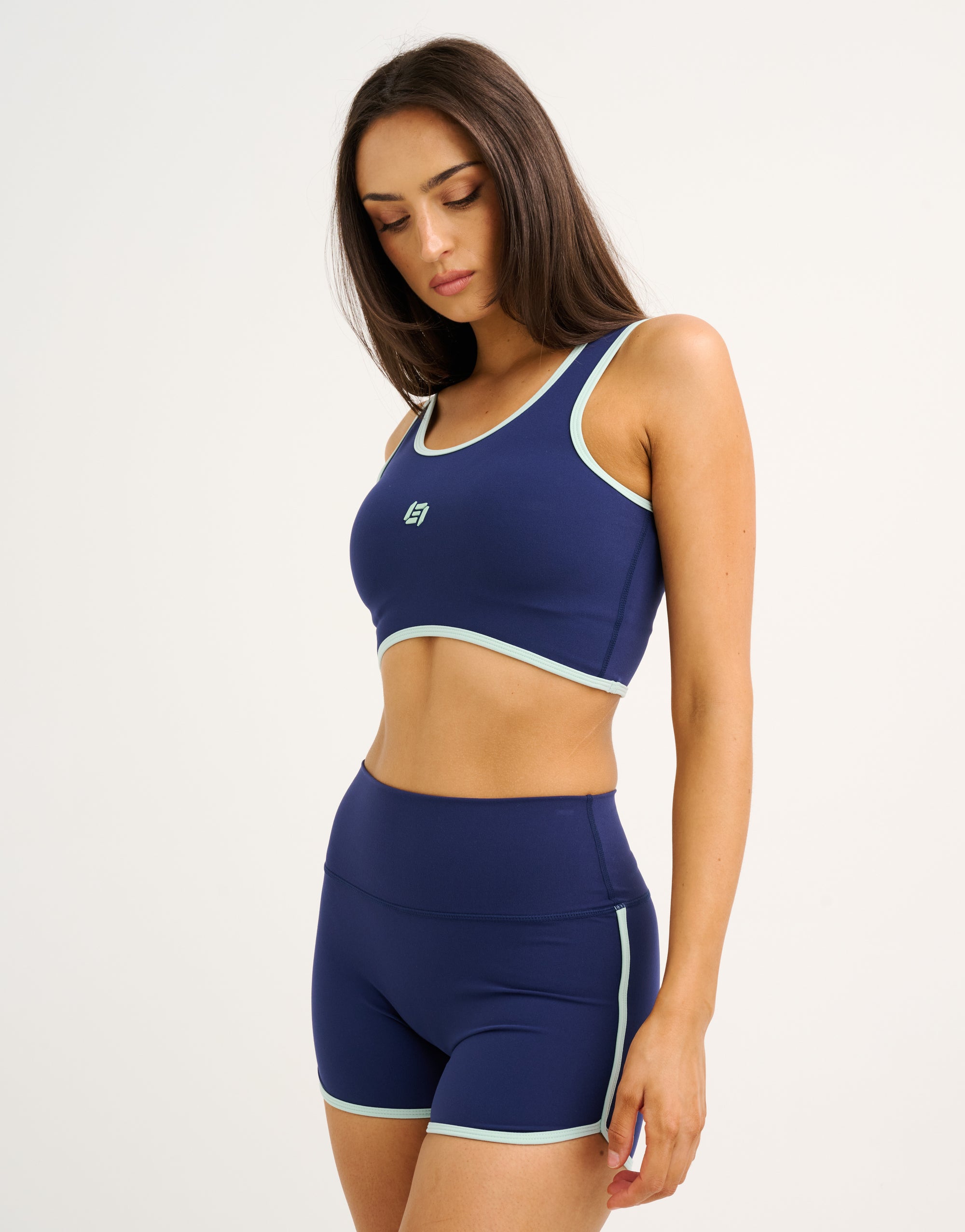 Mode Contrast Crop - Navy
