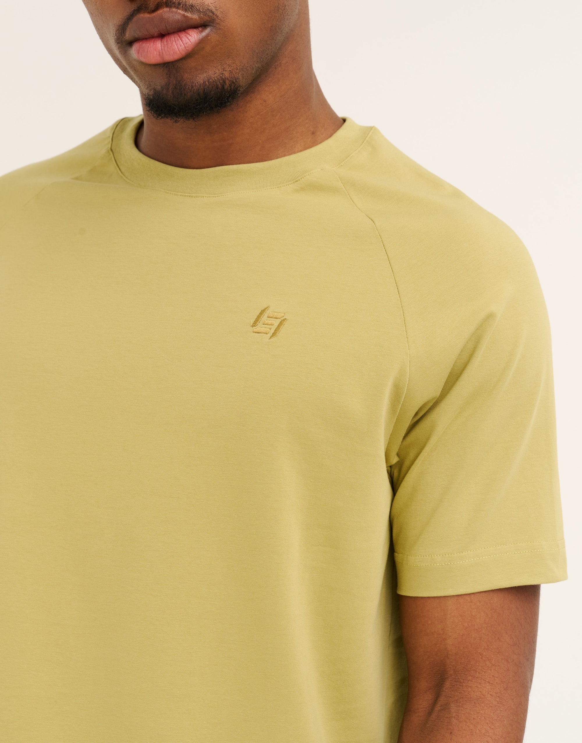Foundation Tee 30" - Olive