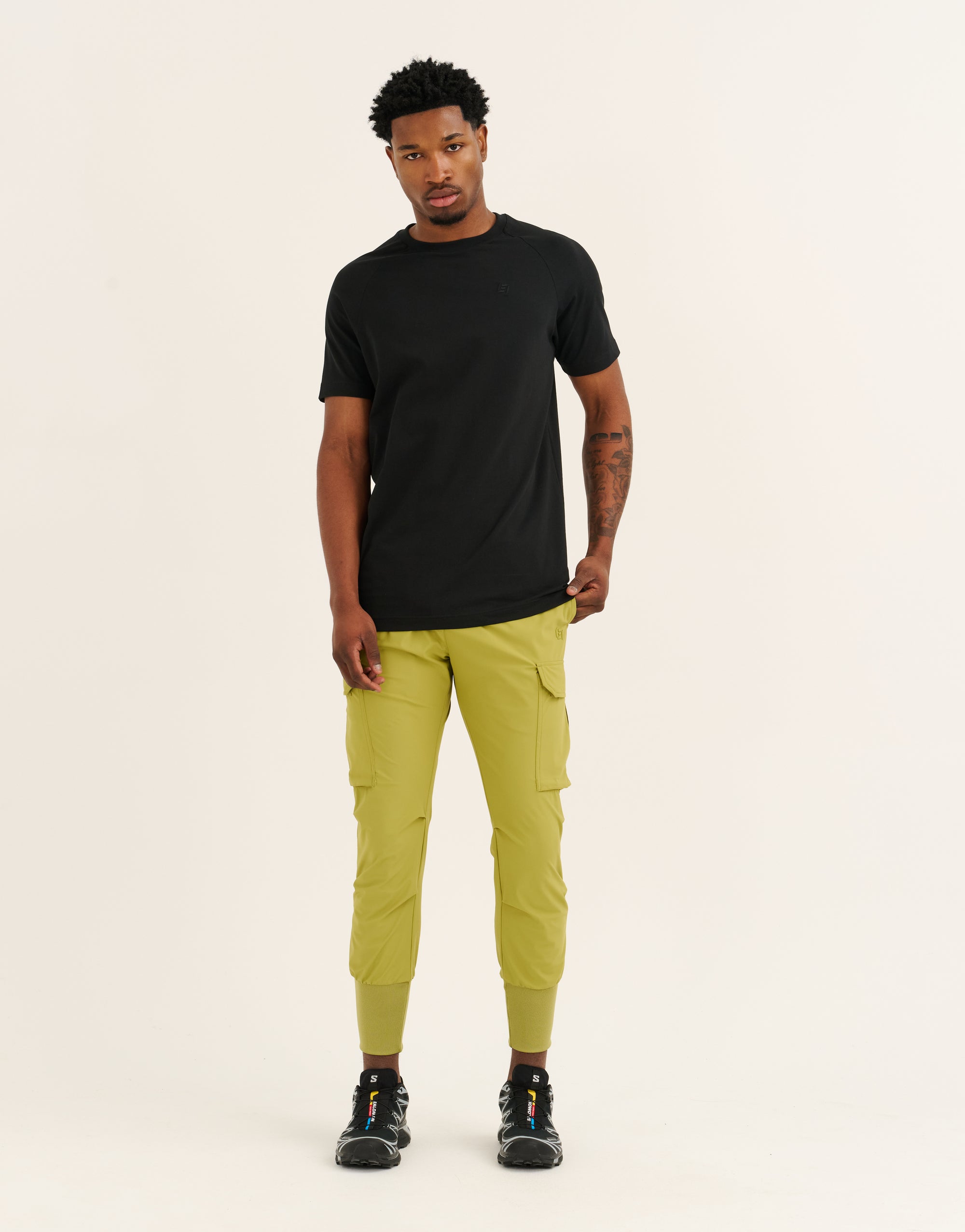 Foundation Tee 32" - Black