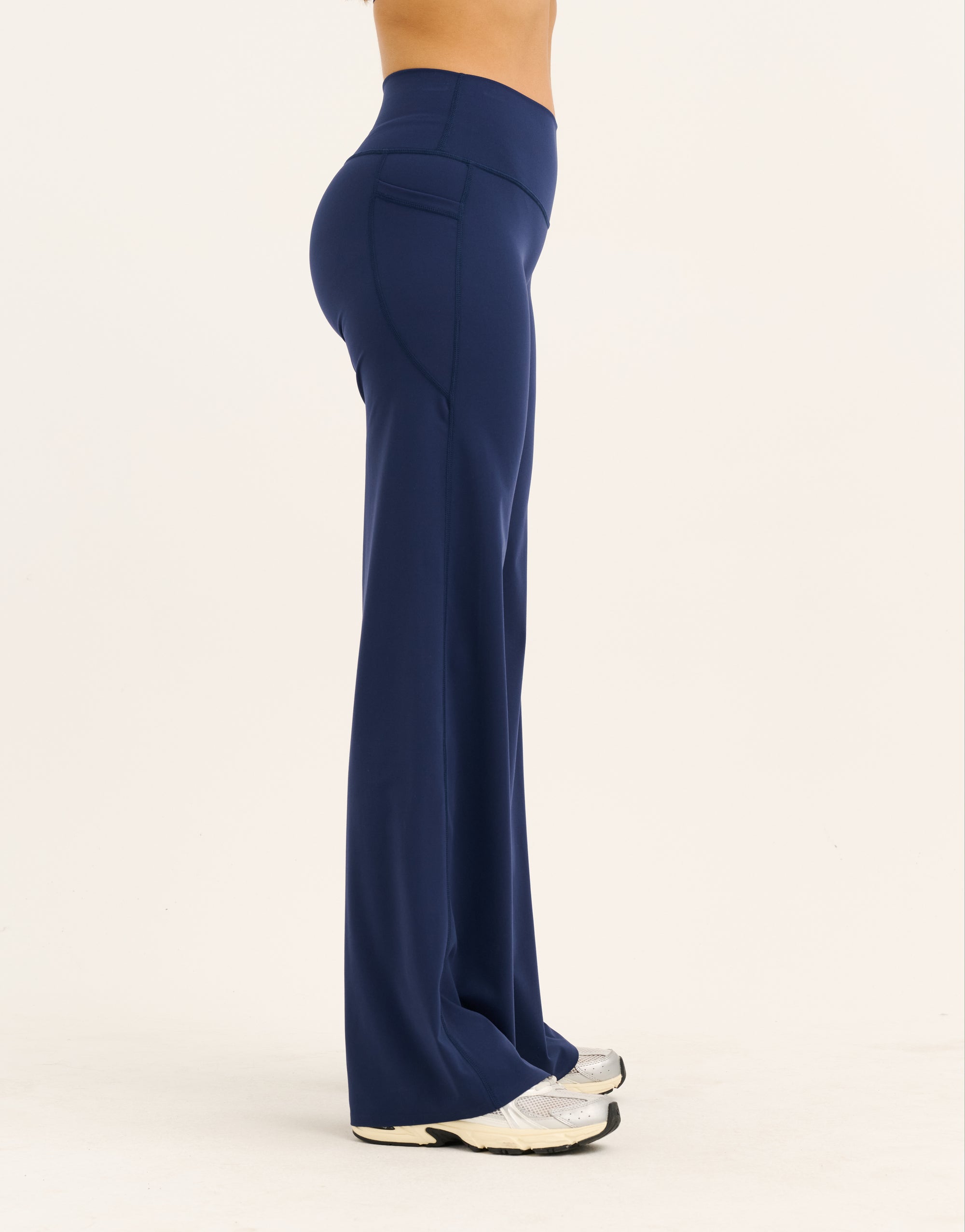 Lycra Wide Leg Pant - Navy