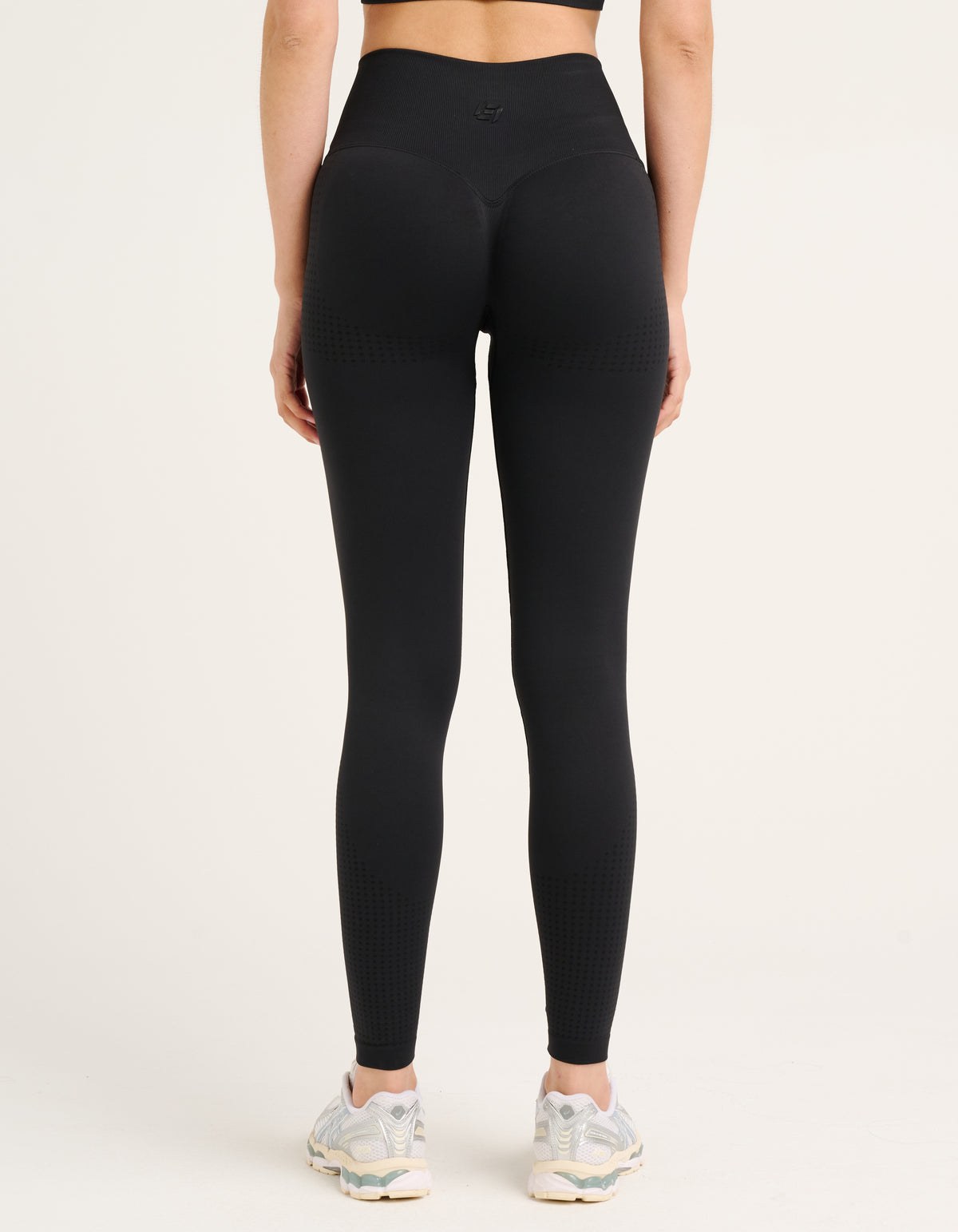 Tempo Pulse Leggings - Phantom Black