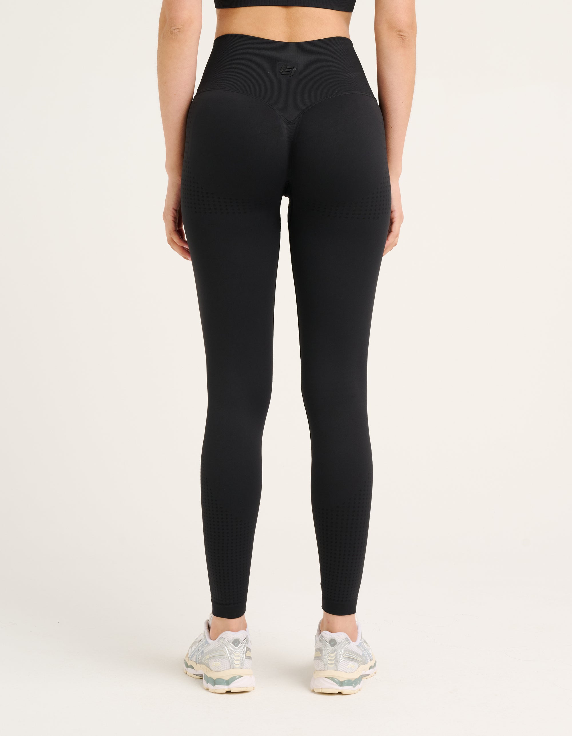 Tempo Pulse Leggings - Phantom Black