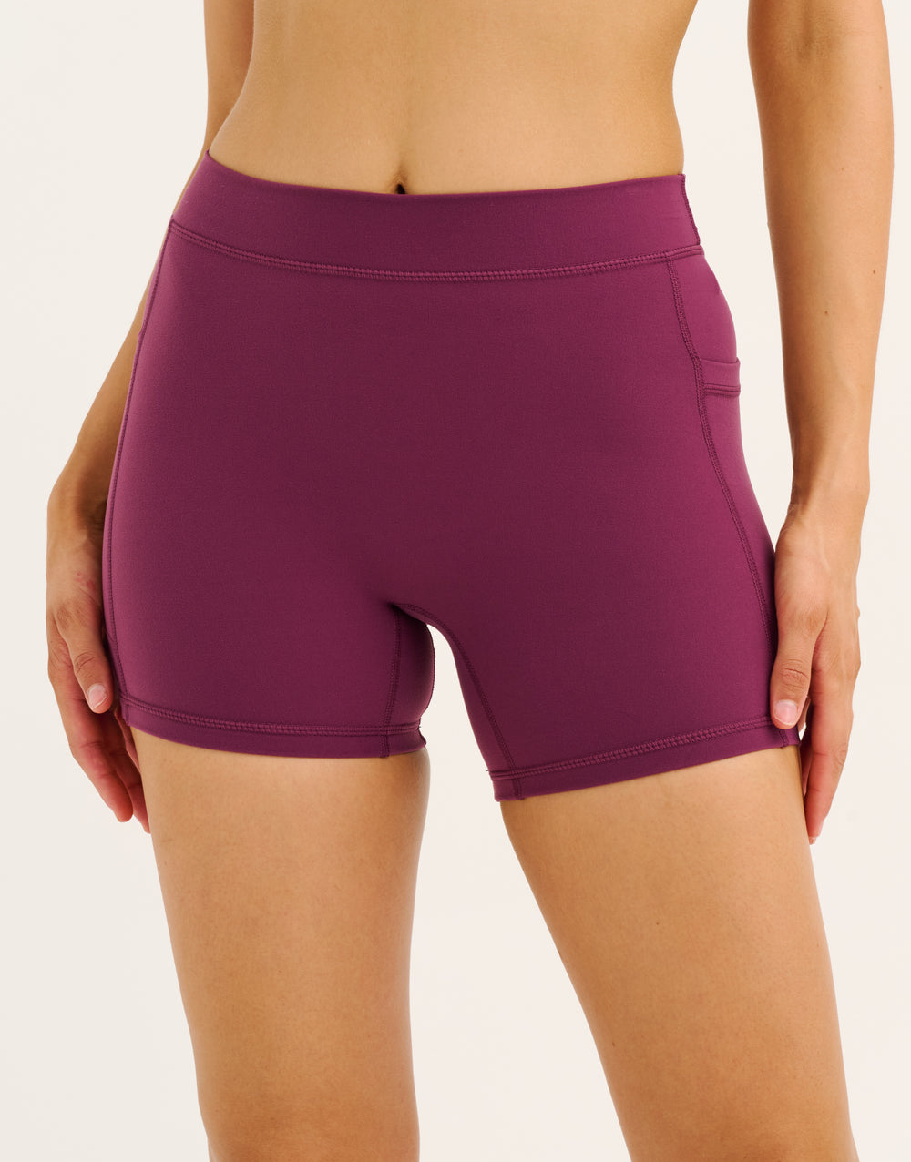 Ascend Pocket Mid-Waist Shorts 4