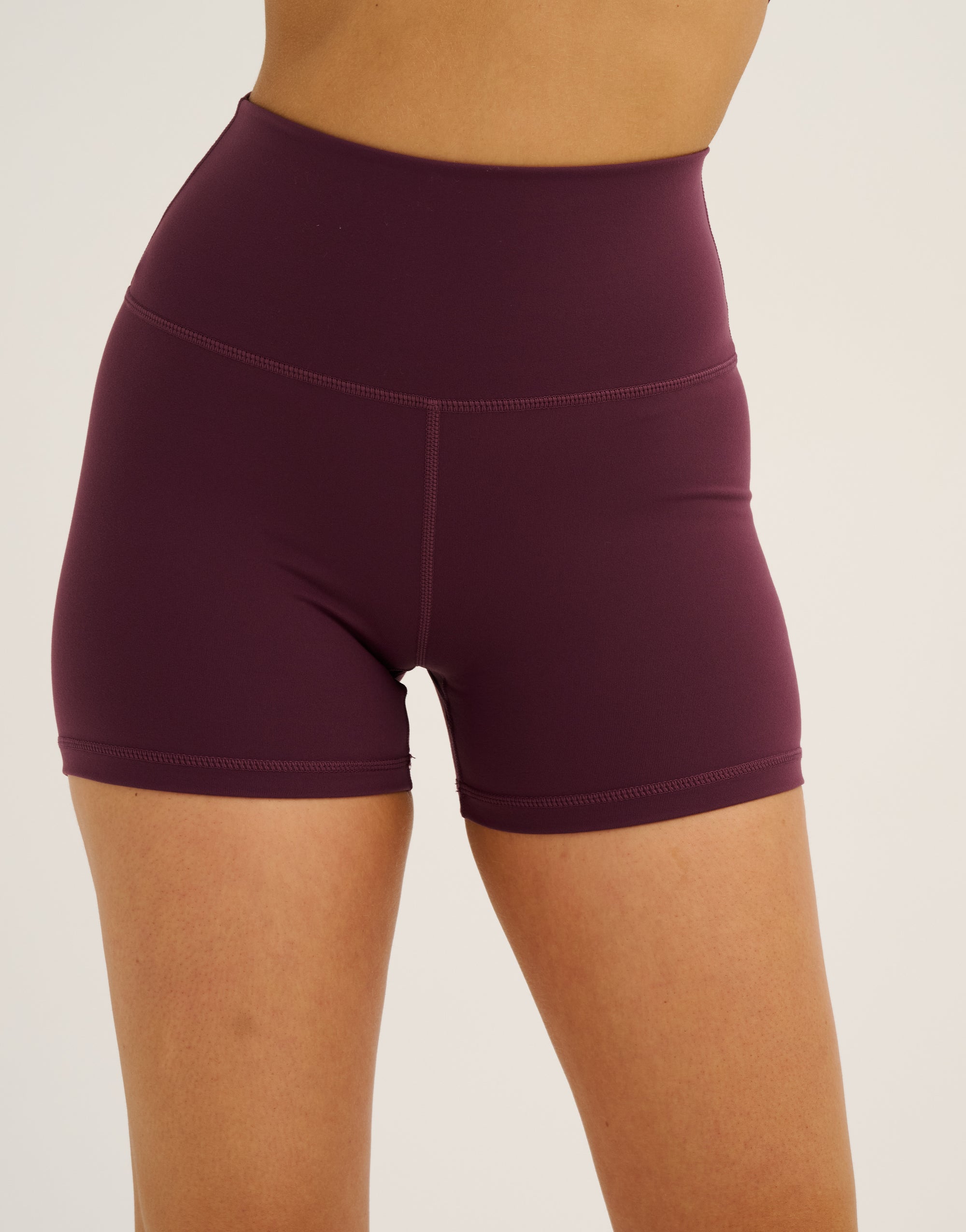Echt Force Scrunch Shorts - Blackberry