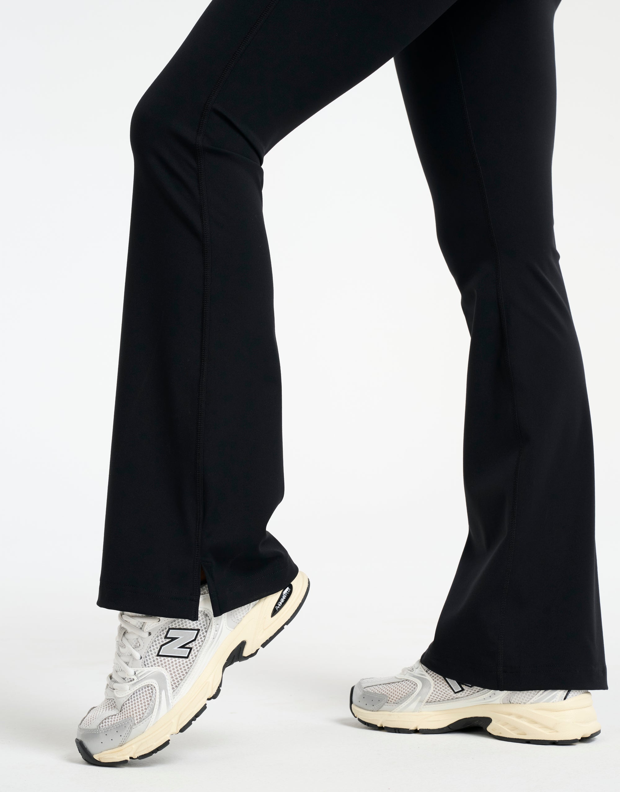 Sculpt Flare Lycra Pocket Leggings - Black