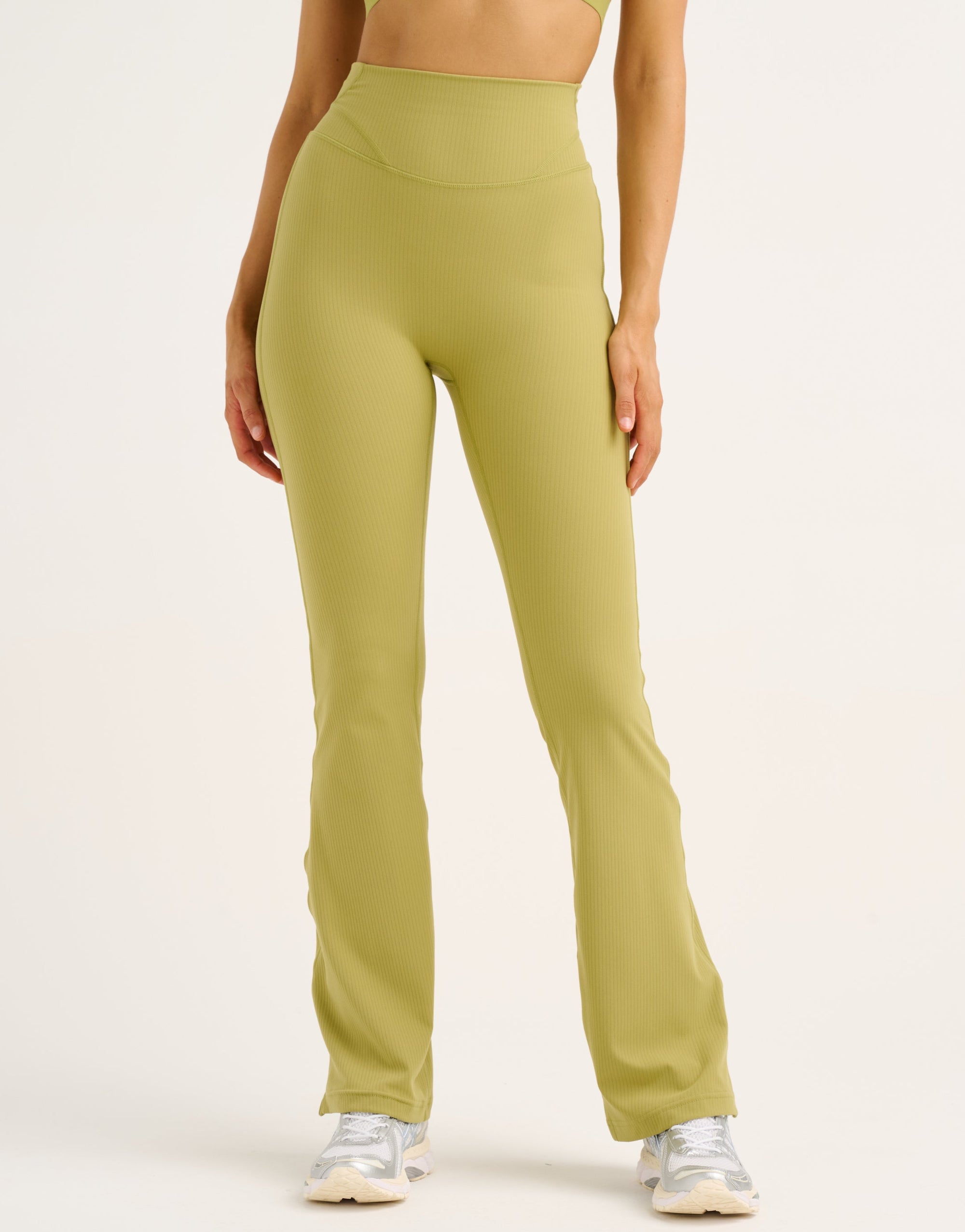 Flare Ribbed Leggings V2 - Olive