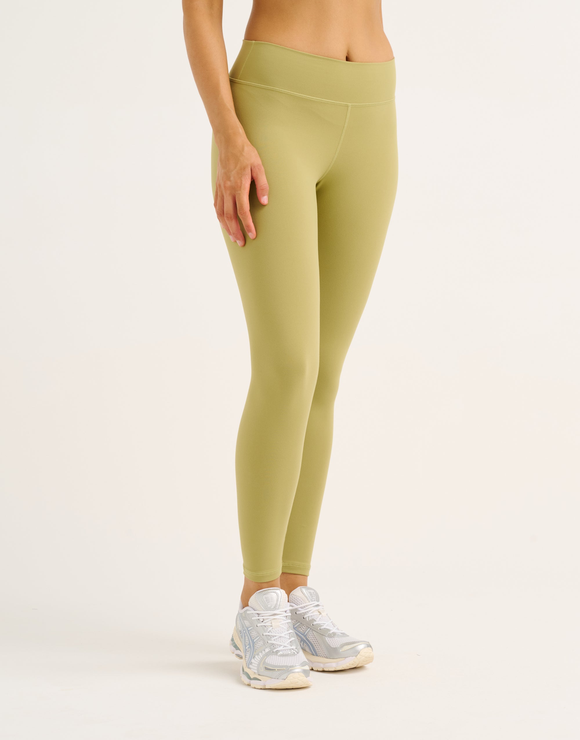 Force Scrunch Mid-Waist Leggings - Olive