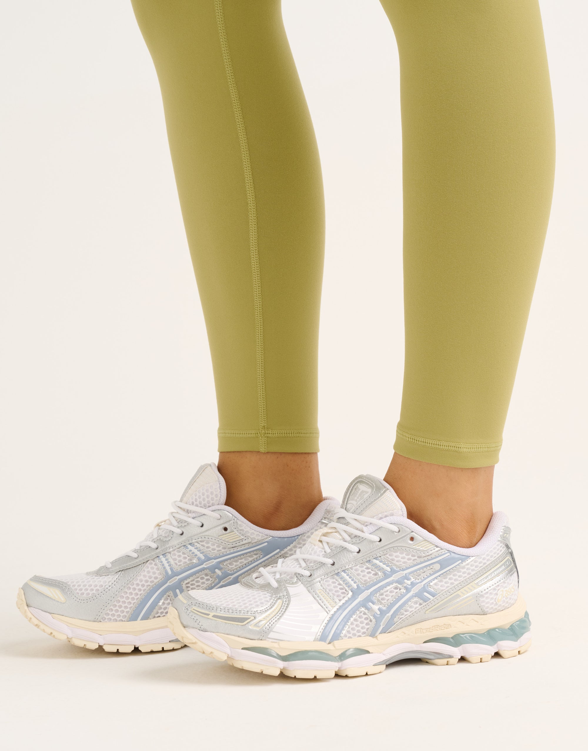 Force Scrunch Mid-Waist Leggings - Olive