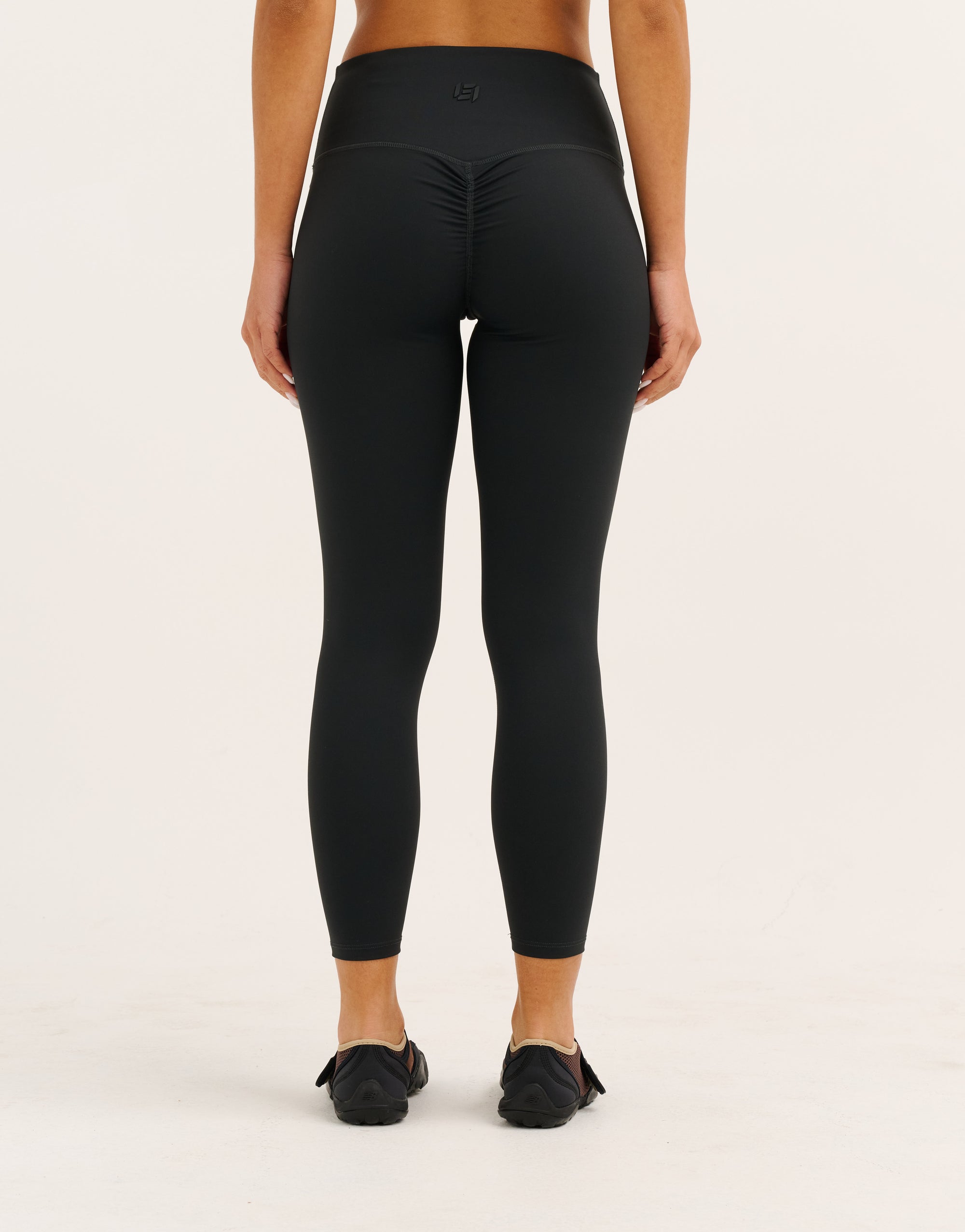 Nova Lycra® Leggings - Phantom Black