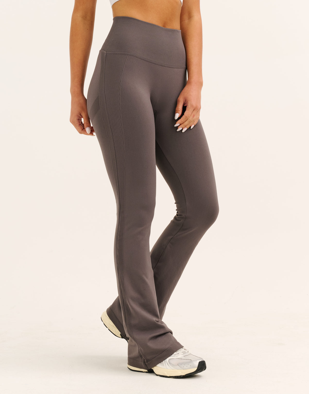 Arise Essential Flare Leggings - Slate Grey